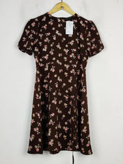 Buy online pre-used pre-loved 100% authentic & Original branded Primark (MF-3533) available in Pakistan. Top international brands avilable.