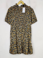 Buy online pre-used pre-loved 100% authentic & Original branded New Look (MF-3617) available in Pakistan. Top international brands avilable.