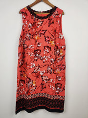 Buy online pre-used pre-loved 100% authentic & Original branded Wallis (MF-383) available in Pakistan. Top international brands avilable.