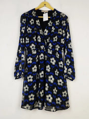 Buy online pre-used pre-loved 100% authentic & Original branded Billie & Blossom (MF-3840) available in Pakistan. Top international brands avilable.