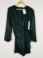 Buy online pre-used pre-loved 100% authentic & Original branded H&M (MF-3896) available in Pakistan. Top international brands avilable.