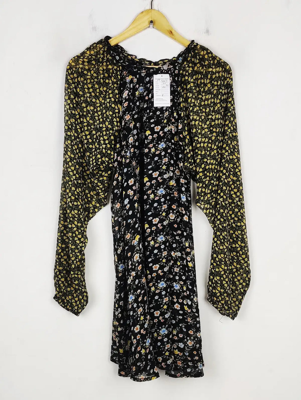 Buy online pre-used pre-loved 100% authentic & Original branded Asos (MF-4004) available in Pakistan. Top international brands avilable.