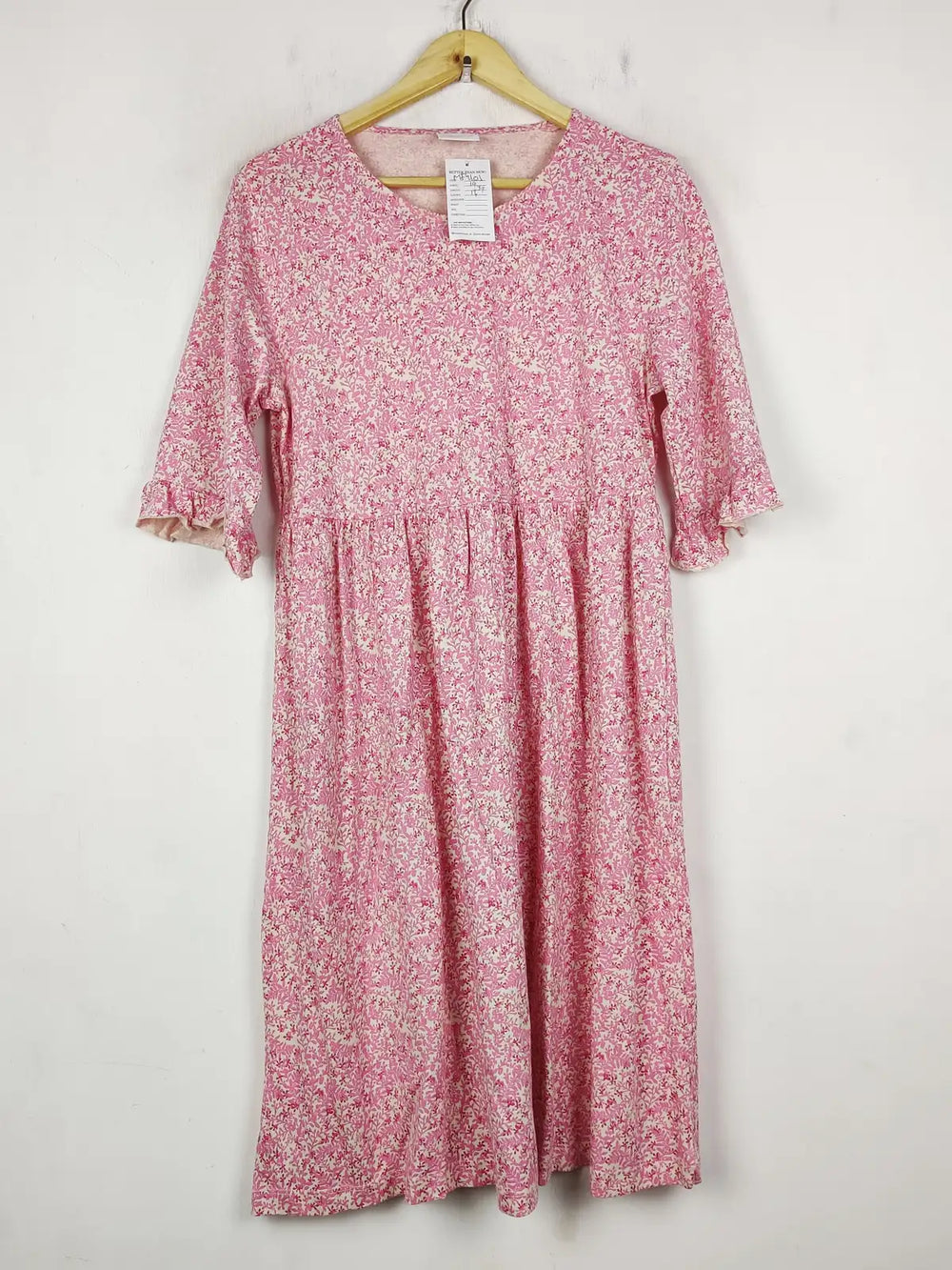 Buy online pre-used pre-loved 100% authentic & Original branded Mamalicious (MF-4101) available in Pakistan. Top international brands avilable.