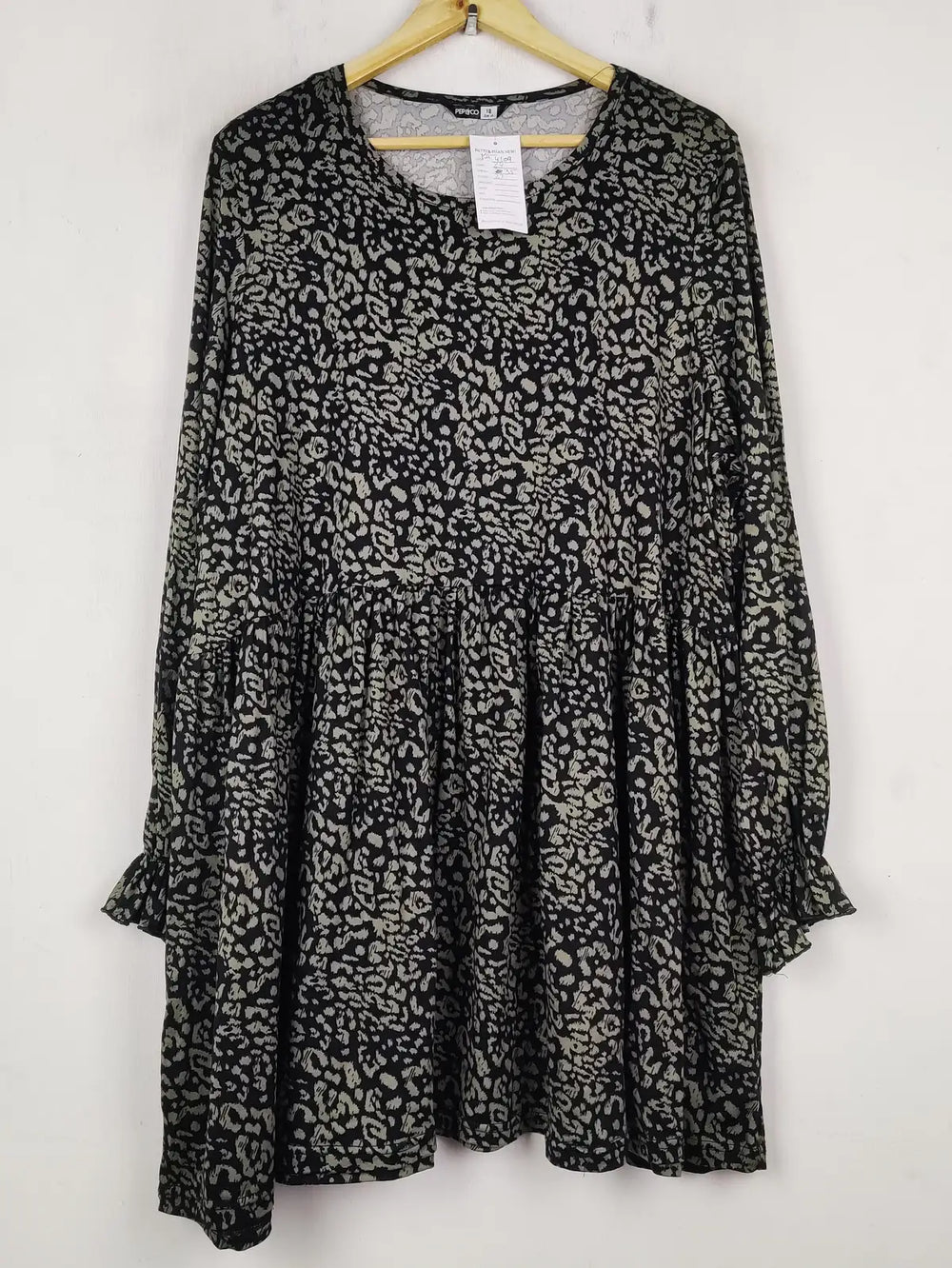 Buy online pre-used pre-loved 100% authentic & Original branded Pep&Co (MF-4109) available in Pakistan. Top international brands avilable.