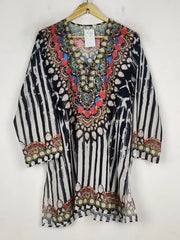 Buy online pre-used pre-loved 100% authentic & Original branded Unknown Brand (MF-4186) available in Pakistan. Top international brands avilable.