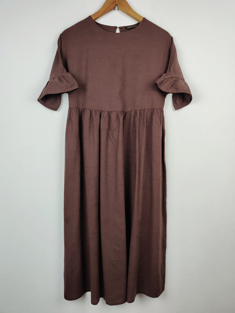 Buy online pre-used pre-loved 100% authentic & Original branded Shein (MF-421) available in Pakistan. Top international brands avilable.