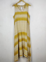 Buy online pre-used pre-loved 100% authentic & Original branded Principles (MF-4222) available in Pakistan. Top international brands avilable.