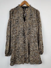 Buy online pre-used pre-loved 100% authentic & Original branded Nasty Gal (MF-428) available in Pakistan. Top international brands avilable.