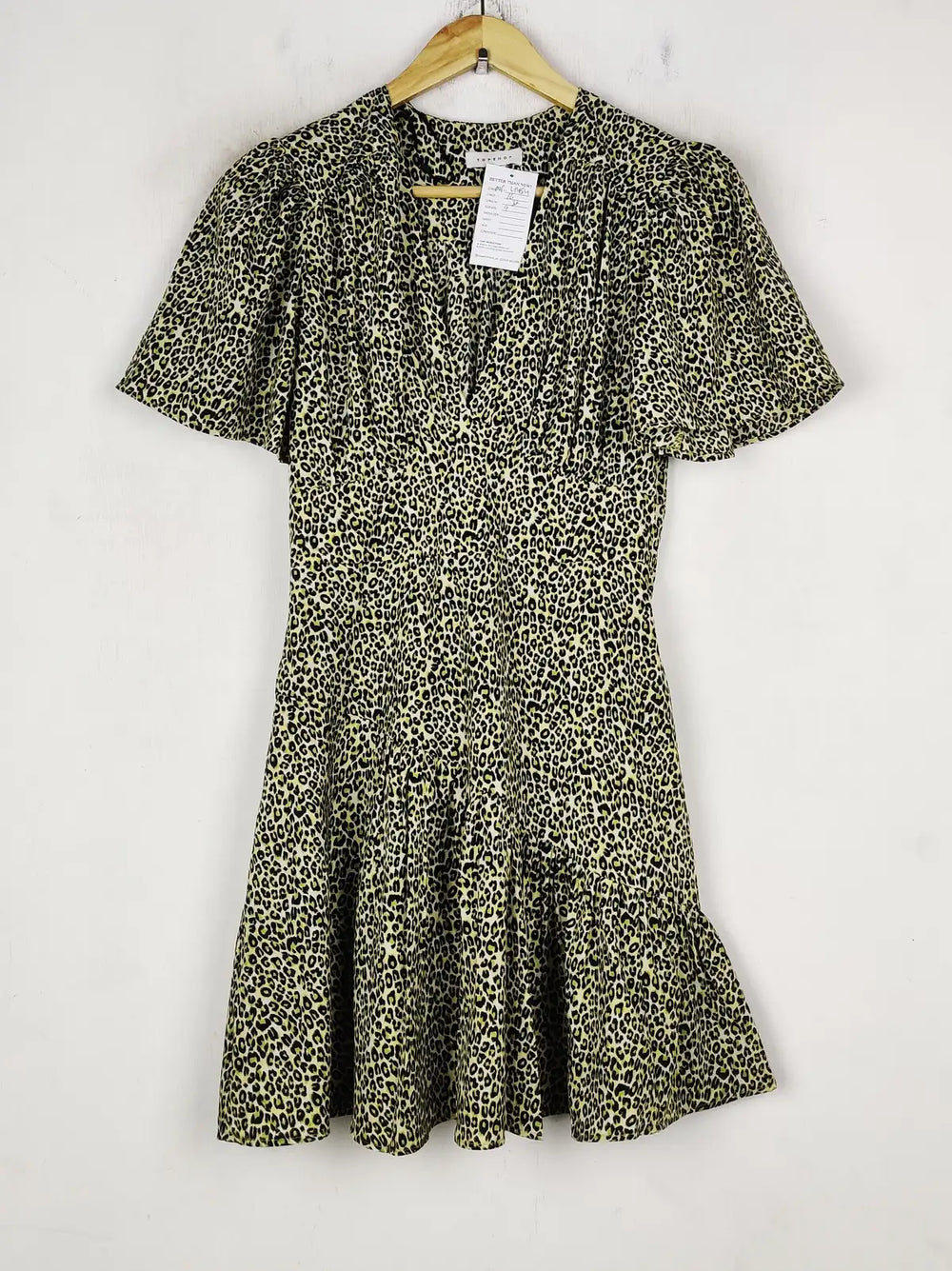 Buy online pre-used pre-loved 100% authentic & Original branded Topshop (MF-4464) available in Pakistan. Top international brands avilable.