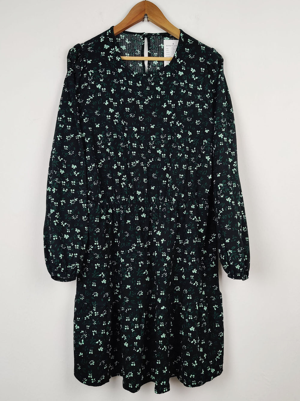 Buy online pre-used pre-loved 100% authentic & Original branded Atmosphere (MF-450) available in Pakistan. Top international brands avilable.