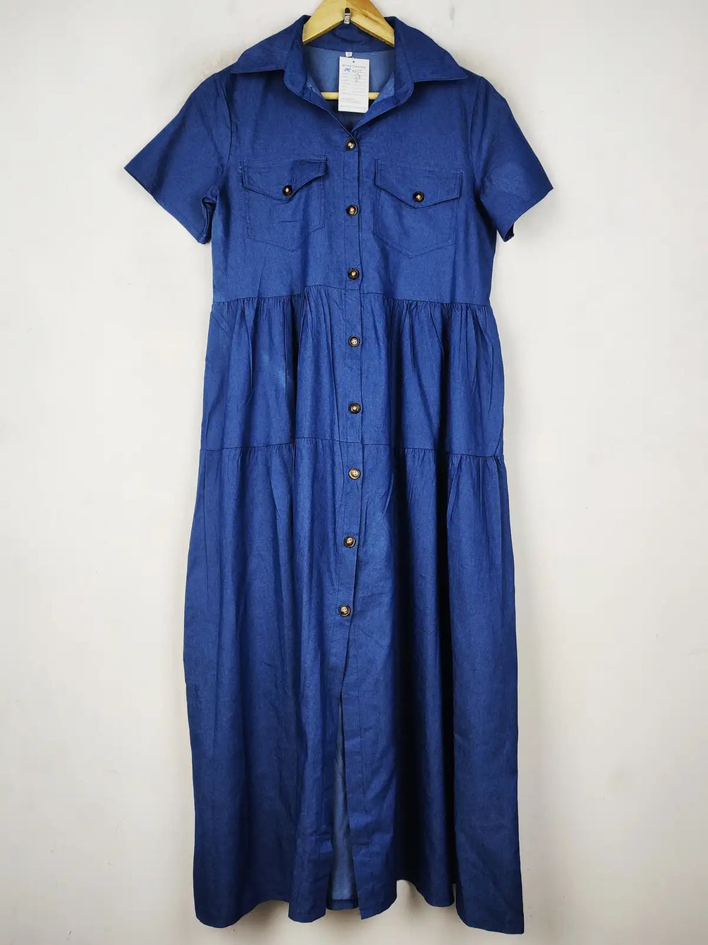 Buy online pre-used pre-loved 100% authentic & Original branded Unknown Brand (MF-4527) available in Pakistan. Top international brands avilable.