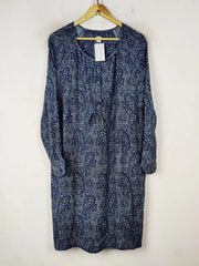 Buy online pre-used pre-loved 100% authentic & Original branded Gap (MF-4591) available in Pakistan. Top international brands avilable.