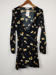 Buy online pre-used pre-loved 100% authentic & Original branded Hollister (MF-489) available in Pakistan. Top international brands avilable.