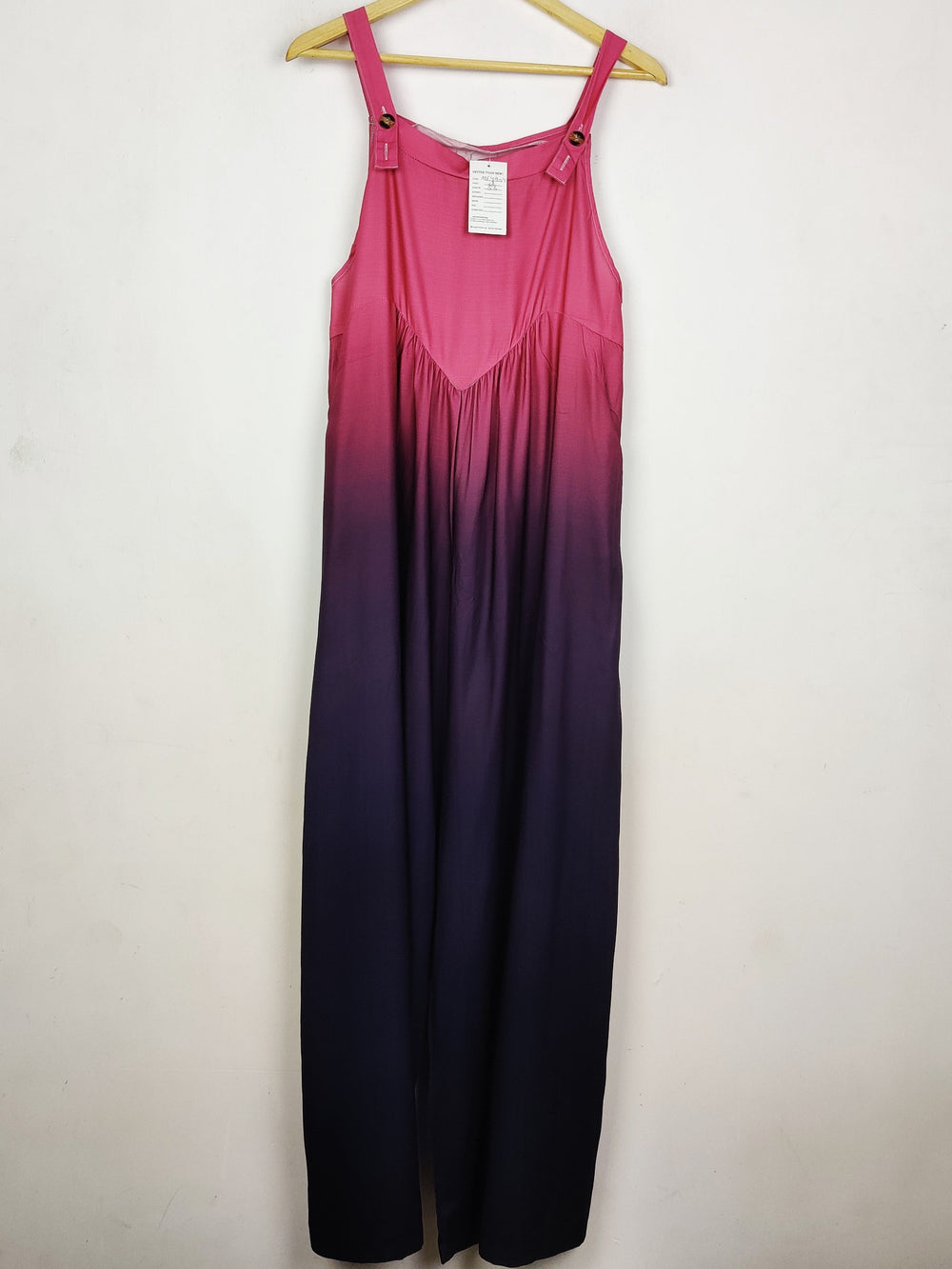 Buy online pre-used pre-loved 100% authentic & Original branded Unknown Brand (MF-4904) available in Pakistan. Top international brands avilable.
