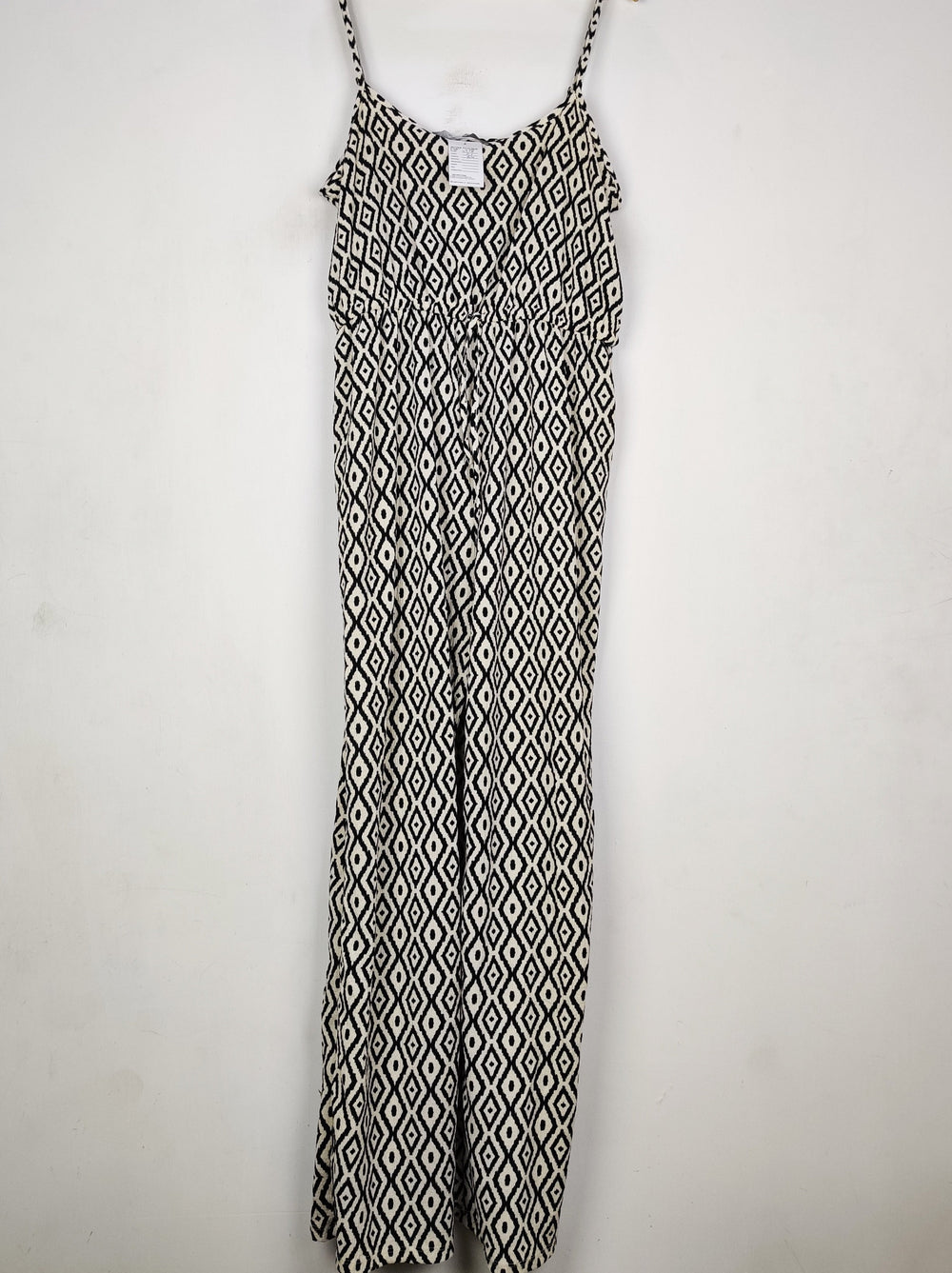 Buy online pre-used pre-loved 100% authentic & Original branded Primark (MF-4918) available in Pakistan. Top international brands avilable.