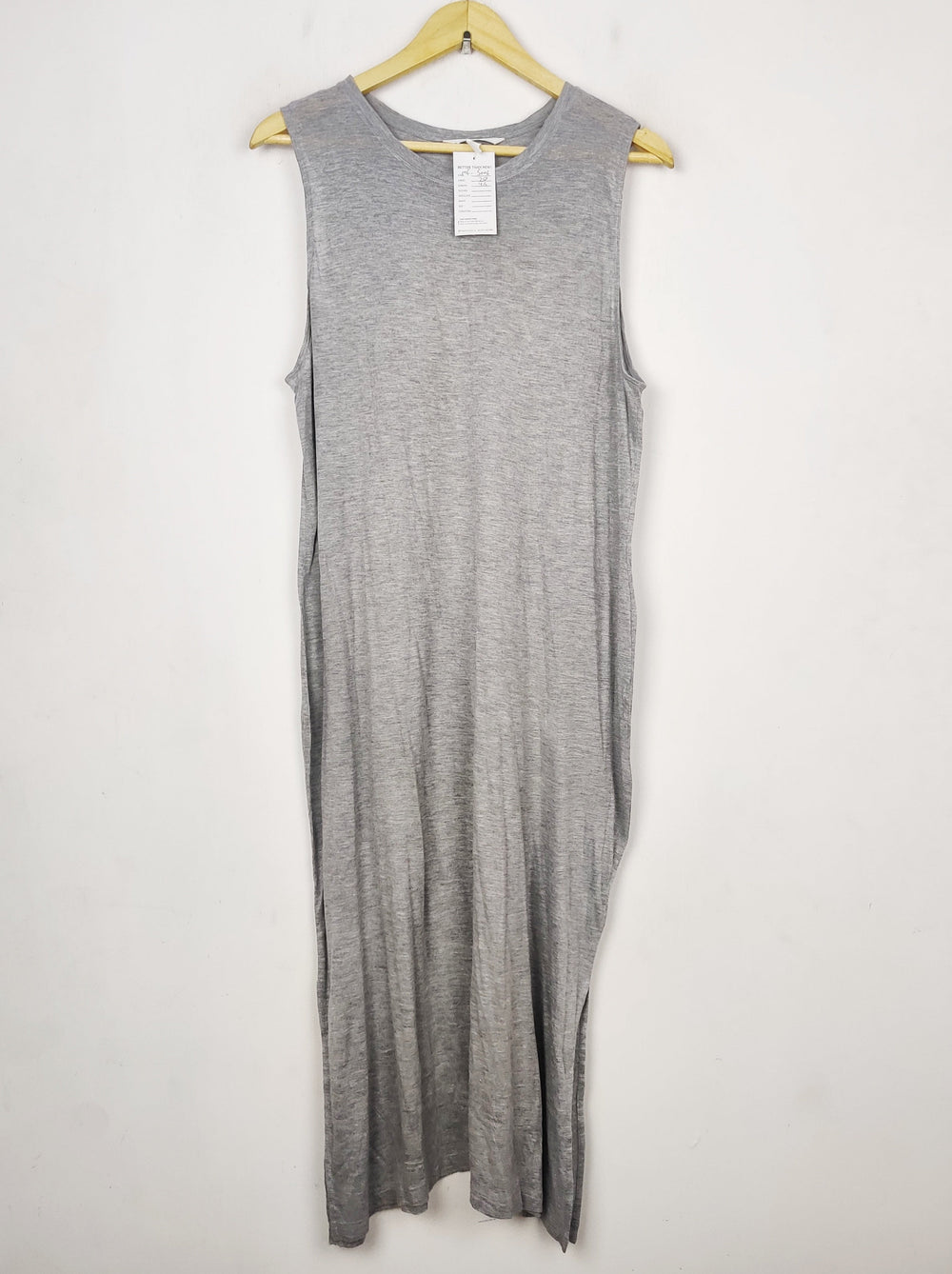 Buy online pre-used pre-loved 100% authentic & Original branded H&M (MF-5006) available in Pakistan. Top international brands avilable.