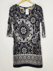 Buy online pre-used pre-loved 100% authentic & Original branded Wallis (MF-5014) available in Pakistan. Top international brands avilable.