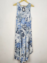 Buy online pre-used pre-loved 100% authentic & Original branded Fenella (MF-5061) available in Pakistan. Top international brands avilable.