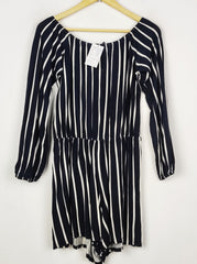 Buy online pre-used pre-loved 100% authentic & Original branded Boohoo (MF-5074) available in Pakistan. Top international brands avilable.