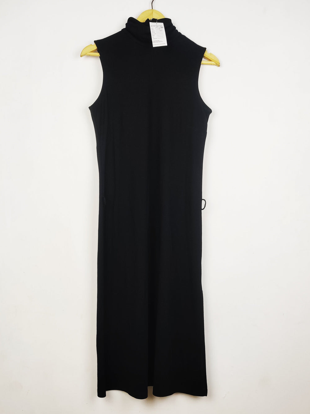Buy online pre-used pre-loved 100% authentic & Original branded Unknown Brand (MF-5180) available in Pakistan. Top international brands avilable.