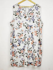 Buy online pre-used pre-loved 100% authentic & Original branded Marks & Spencer (MF-5194) available in Pakistan. Top international brands avilable.