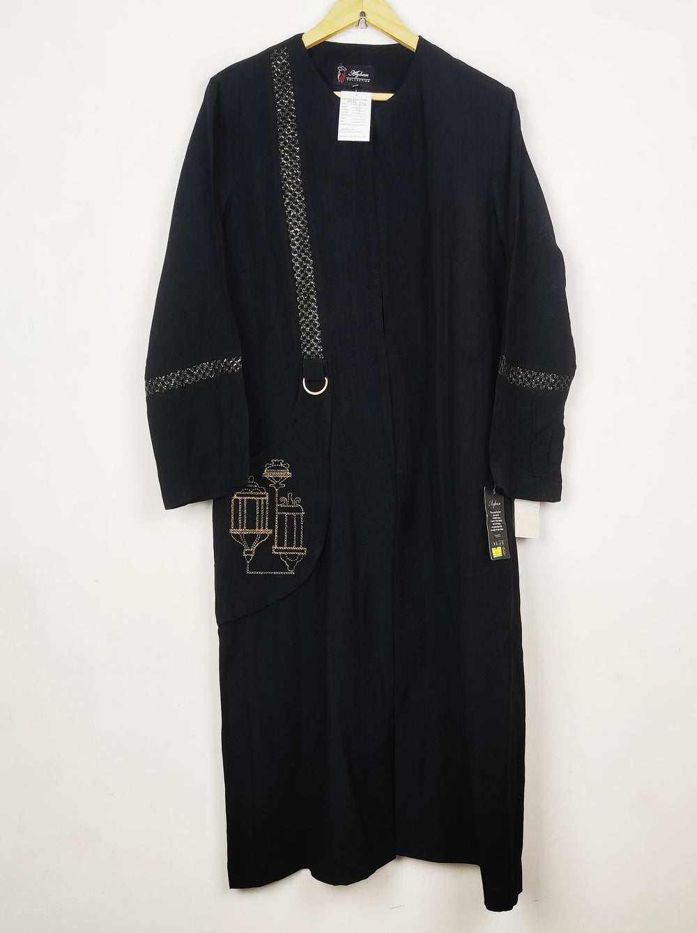 Buy online pre-used pre-loved 100% authentic & Original branded Ayhan (MF-5341) available in Pakistan. Top international brands avilable.