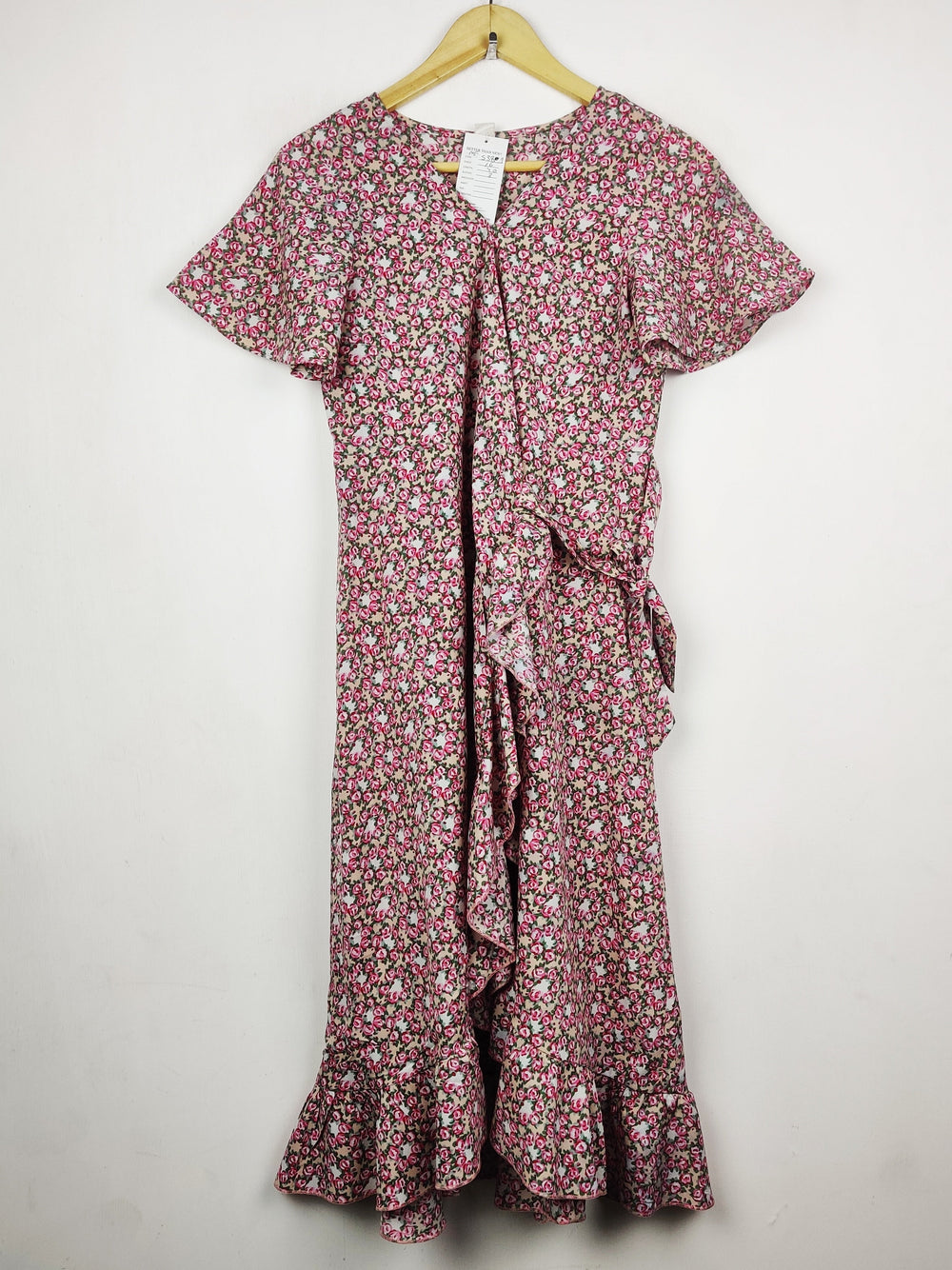 Buy online pre-used pre-loved 100% authentic & Original branded Shein (MF-5381) available in Pakistan. Top international brands avilable.