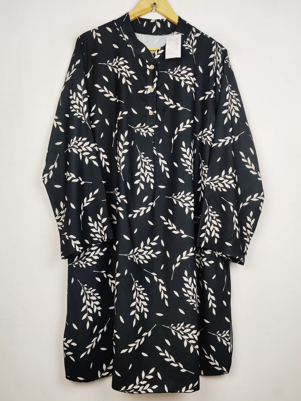 Buy online pre-used pre-loved 100% authentic & Original branded Unknown Brand (MF-5455) available in Pakistan. Top international brands avilable.