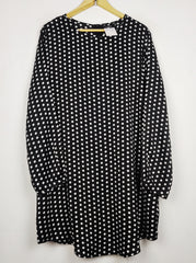Buy online pre-used pre-loved 100% authentic & Original branded Boohoo (MF-5493) available in Pakistan. Top international brands avilable.