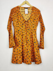 Buy online pre-used pre-loved 100% authentic & Original branded Boohoo (MF-5516) available in Pakistan. Top international brands avilable.