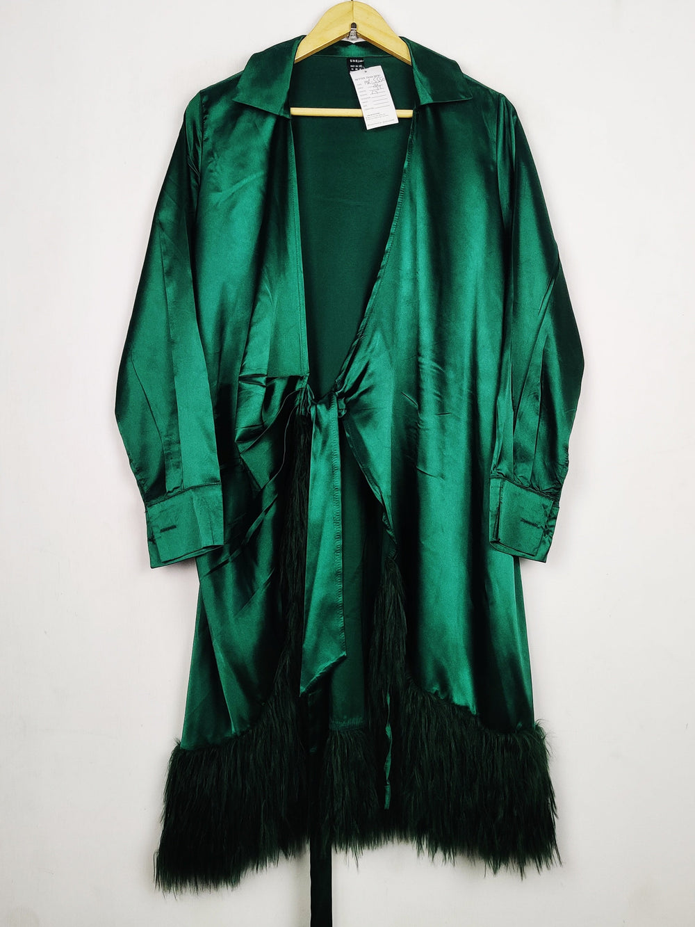 Buy online pre-used pre-loved 100% authentic & Original branded Shein (MF-5550) available in Pakistan. Top international brands avilable.