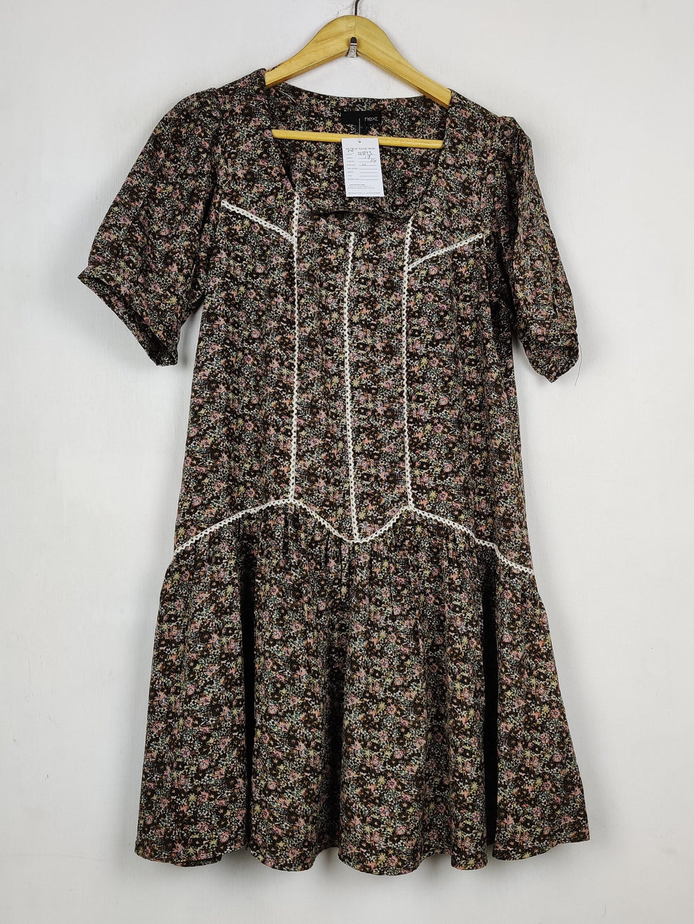 Buy online pre-used pre-loved 100% authentic & Original branded Next (MF-5893) available in Pakistan. Top international brands avilable.