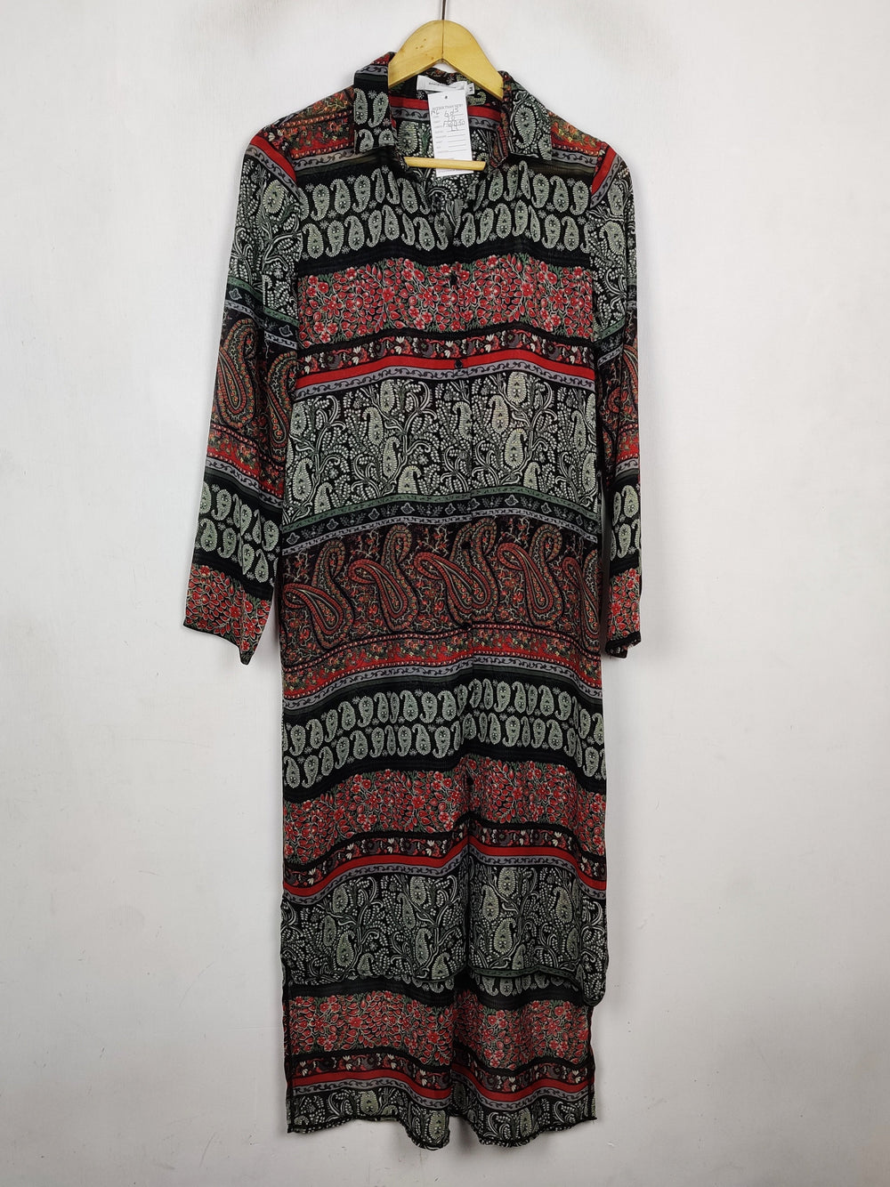 Buy online pre-used pre-loved 100% authentic & Original branded Style London (MF-6015) available in Pakistan. Top international brands avilable.