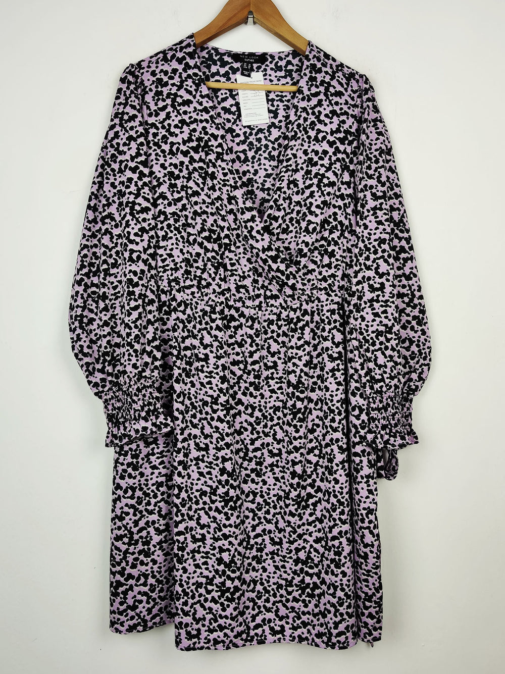 Buy online pre-used pre-loved 100% authentic & Original branded New Look (MF-607) available in Pakistan. Top international brands avilable.