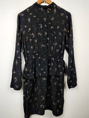 Buy online pre-used pre-loved 100% authentic & Original branded H&M (MF-618) available in Pakistan. Top international brands avilable.