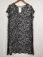 Buy online pre-used pre-loved 100% authentic & Original branded George (MF-627) available in Pakistan. Top international brands avilable.