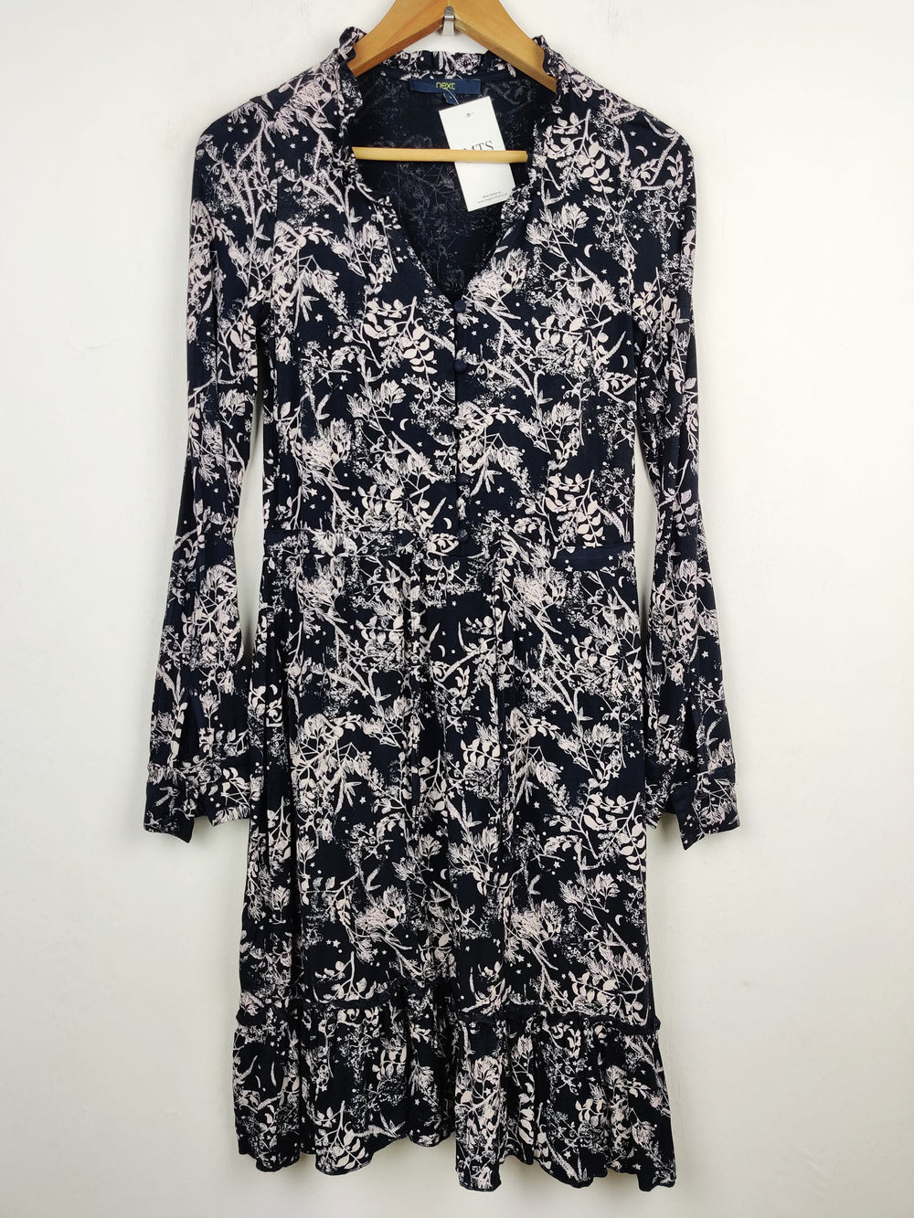 Buy online pre-used pre-loved 100% authentic & Original branded Next (MF-628) available in Pakistan. Top international brands avilable.