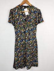 Buy online pre-used pre-loved 100% authentic & Original branded Next (MF-654) available in Pakistan. Top international brands avilable.