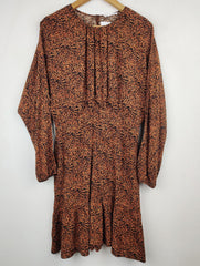 Buy online pre-used pre-loved 100% authentic & Original branded Primark (MF-66) available in Pakistan. Top international brands avilable.