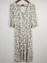 Buy online pre-used pre-loved 100% authentic & Original branded Patra (MF-675) available in Pakistan. Top international brands avilable.