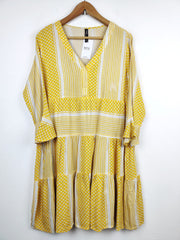 Buy online pre-used pre-loved 100% authentic & Original branded Jean Pascale (MF-733) available in Pakistan. Top international brands avilable.