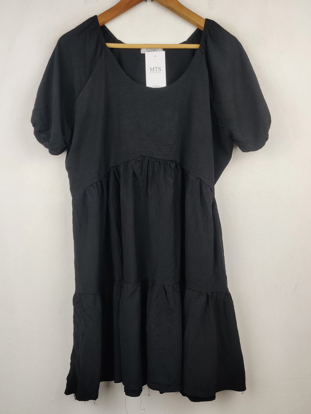 Buy online pre-used pre-loved 100% authentic & Original branded Sonic Collection (MF-73) available in Pakistan. Top international brands avilable.