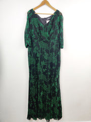 Buy online pre-used pre-loved 100% authentic & Original branded Shein (MF-745) available in Pakistan. Top international brands avilable.