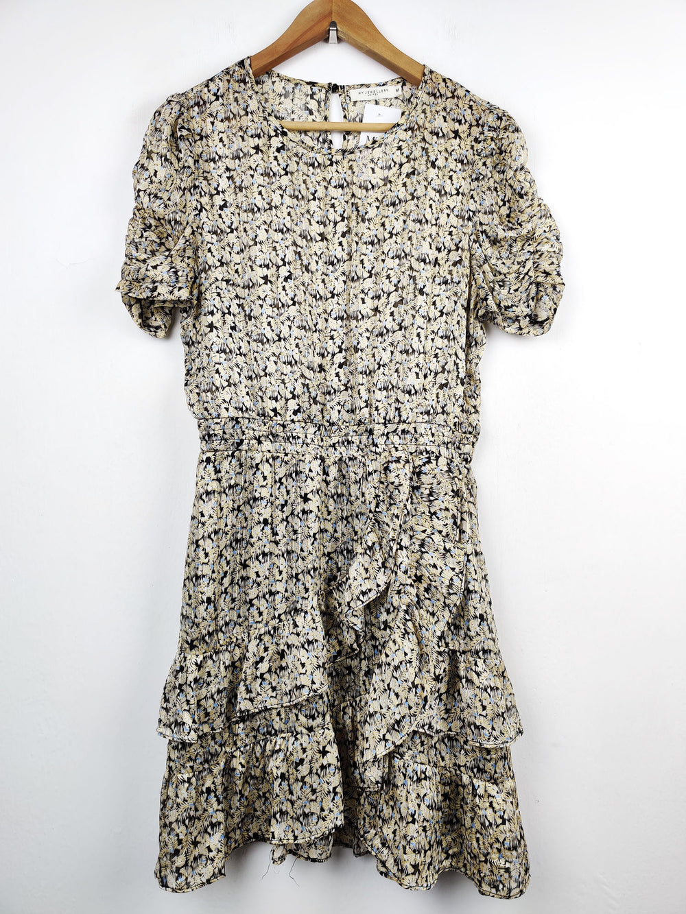 Buy online pre-used pre-loved 100% authentic & Original branded My Jewellery (MF-763) available in Pakistan. Top international brands avilable.