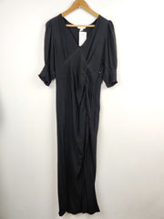 Buy online pre-used pre-loved 100% authentic & Original branded H&M (MF-776) available in Pakistan. Top international brands avilable.