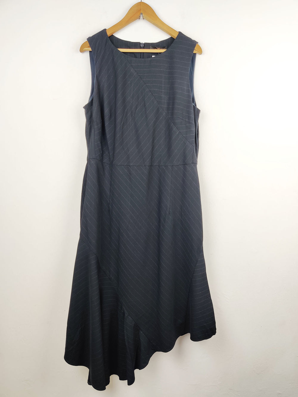 Buy online pre-used pre-loved 100% authentic & Original branded Next (MF-785) available in Pakistan. Top international brands avilable.