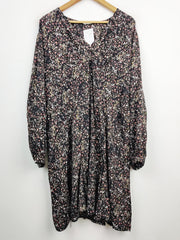 Buy online pre-used pre-loved 100% authentic & Original branded Christy (MF-939) available in Pakistan. Top international brands avilable.