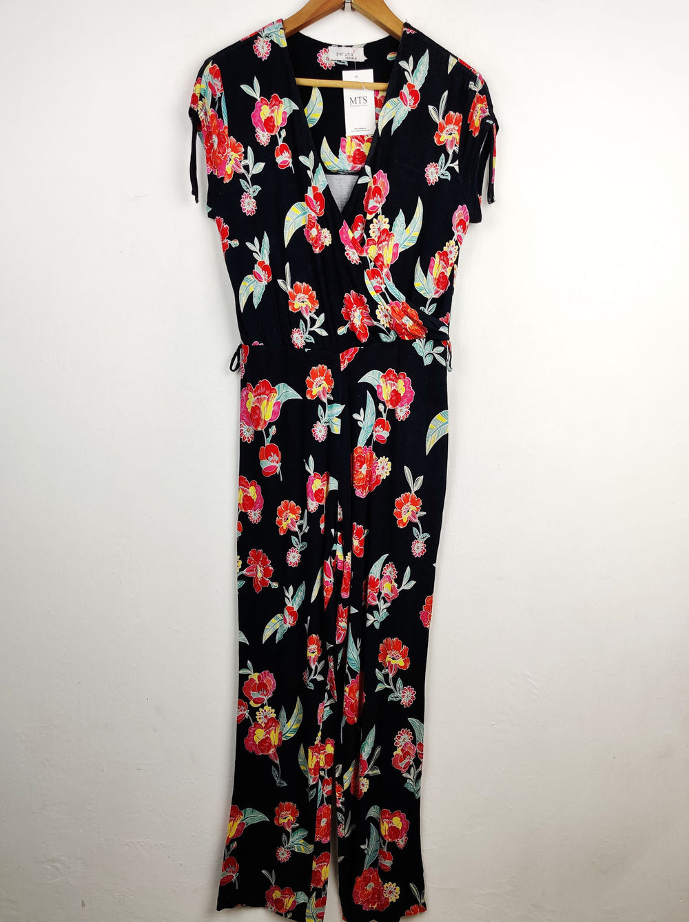 Buy online pre-used pre-loved 100% authentic & Original branded Per Una (MF-955) available in Pakistan. Top international brands avilable.