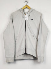 Nike (MH-1252)