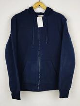Buy online pre-used pre-loved 100% authentic & Original branded Uomo (MH-165) available in Pakistan. Top international brands avilable.